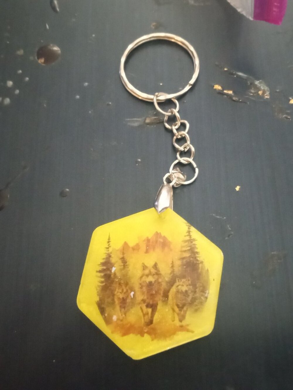 Yellow Wolves Wolf Pack Keychain
